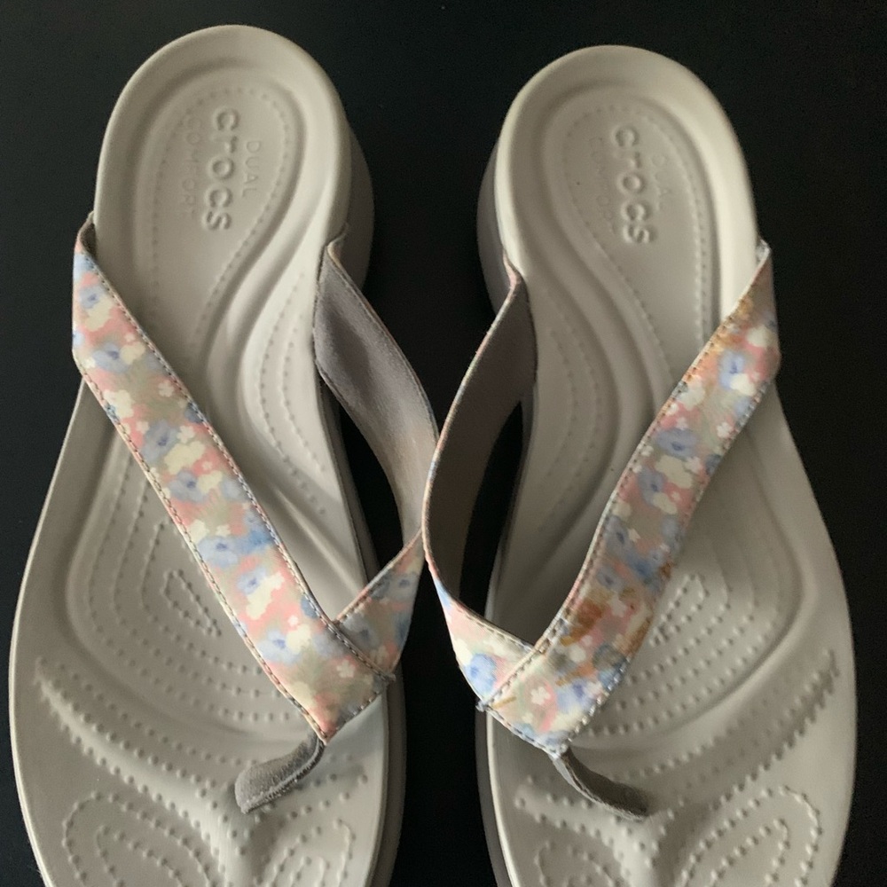 Crocs comfort shoes for women 11w